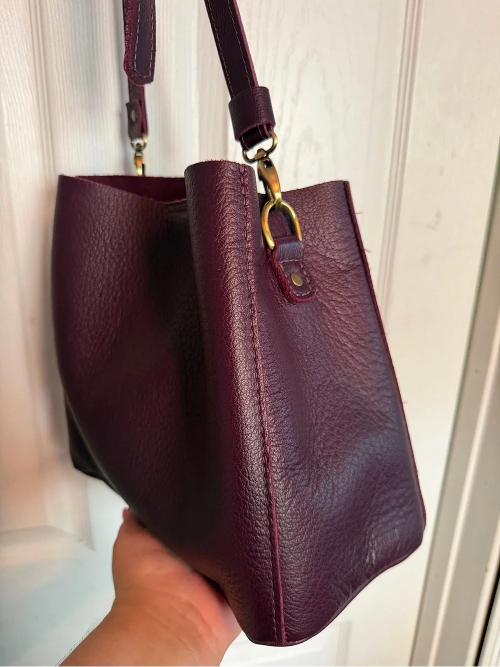 Portland Leather Butterfly Bucket Bag in Plum - Picture 2 of 3
